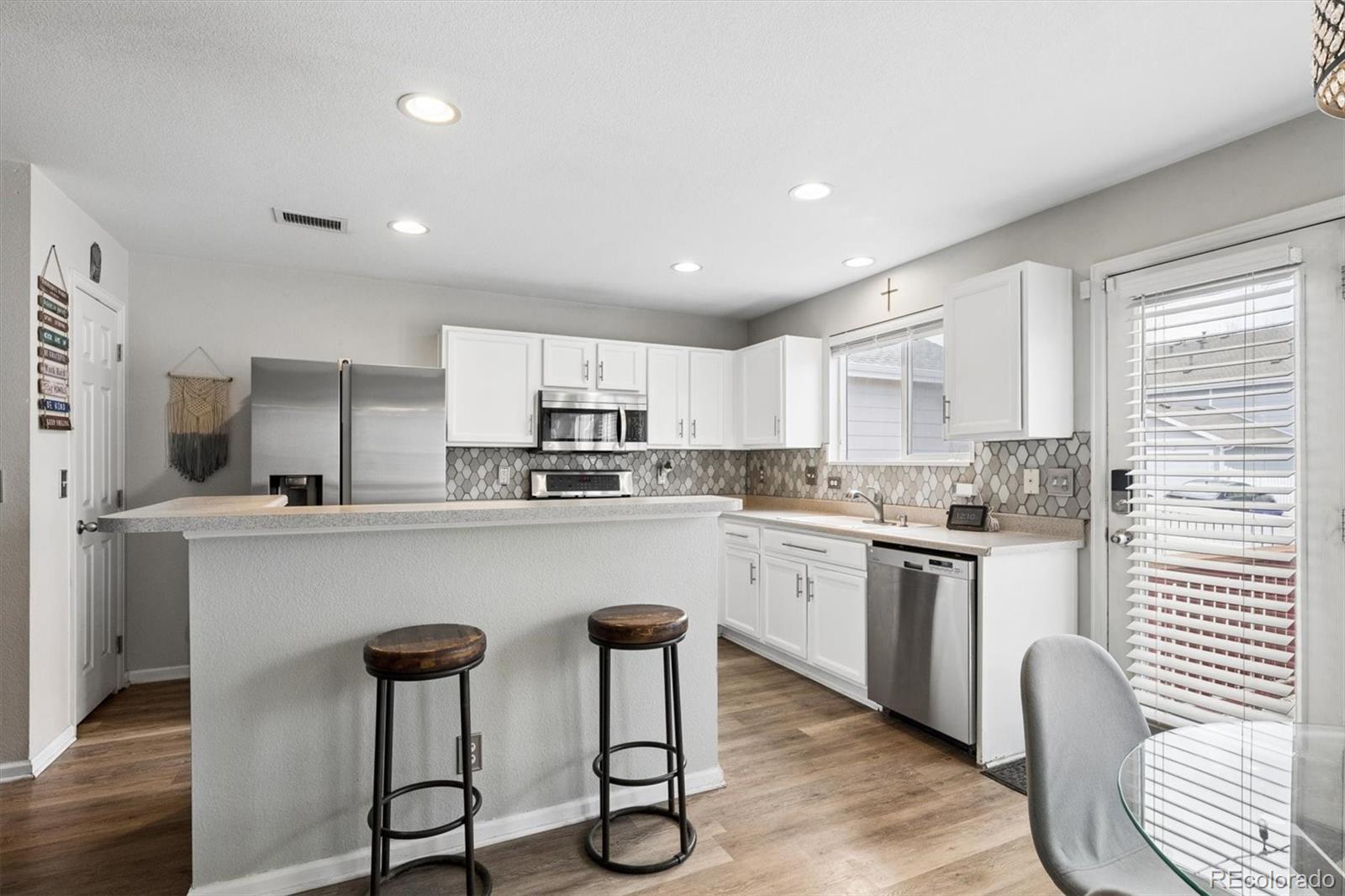 MLS Image #10 for 19037 e 57th place ,denver, Colorado