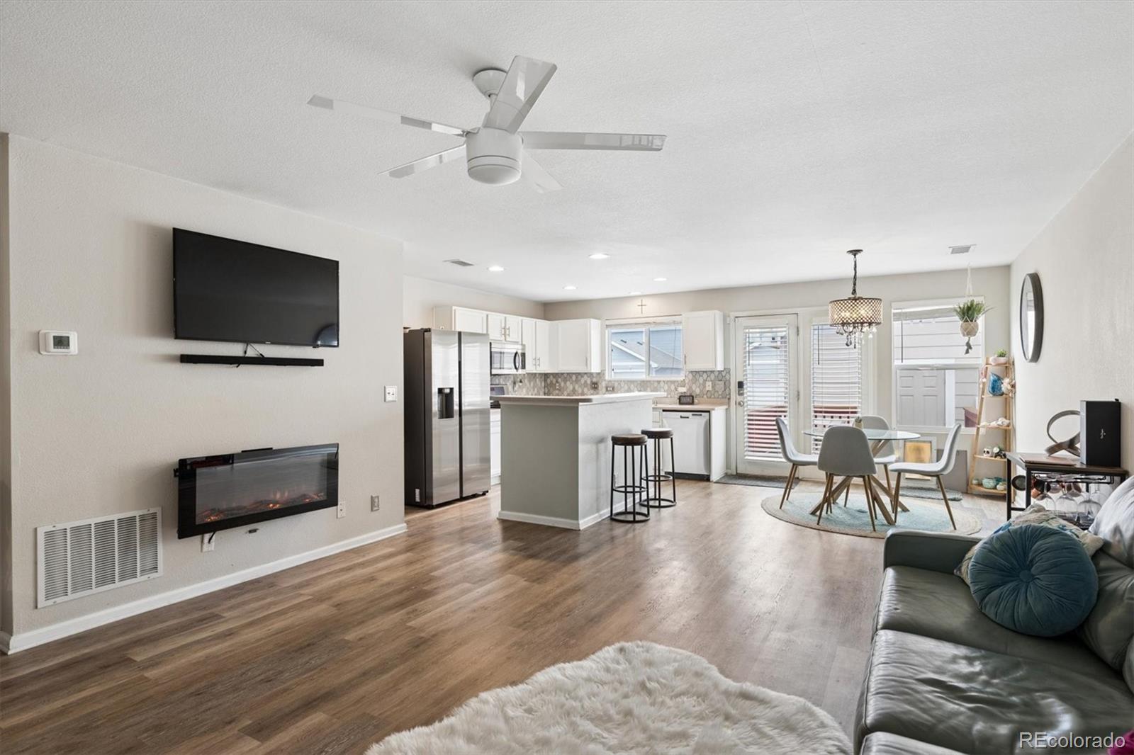 MLS Image #6 for 19037 e 57th place ,denver, Colorado