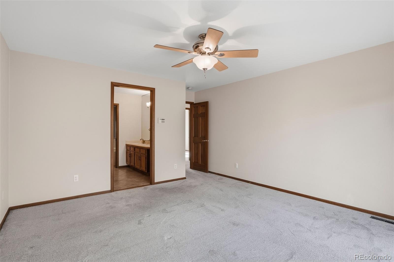 MLS Image #14 for 5403  coyote canyon way,morrison, Colorado
