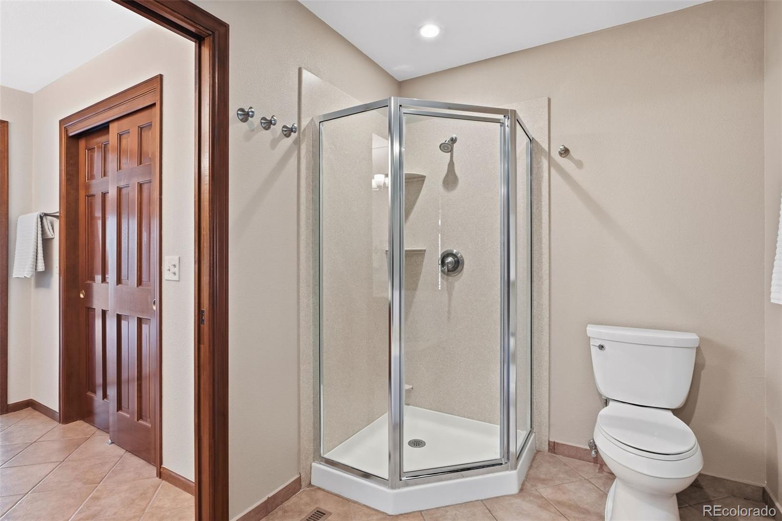 MLS Image #18 for 5403  coyote canyon way,morrison, Colorado