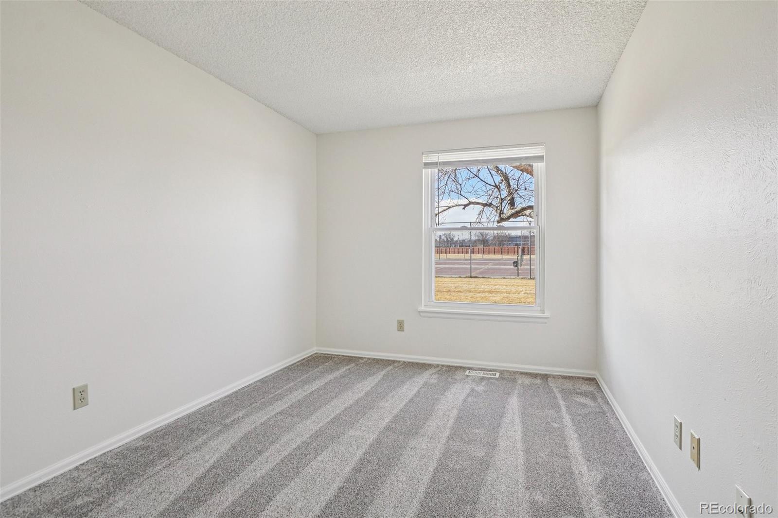 MLS Image #14 for 11961  bellaire street,thornton, Colorado