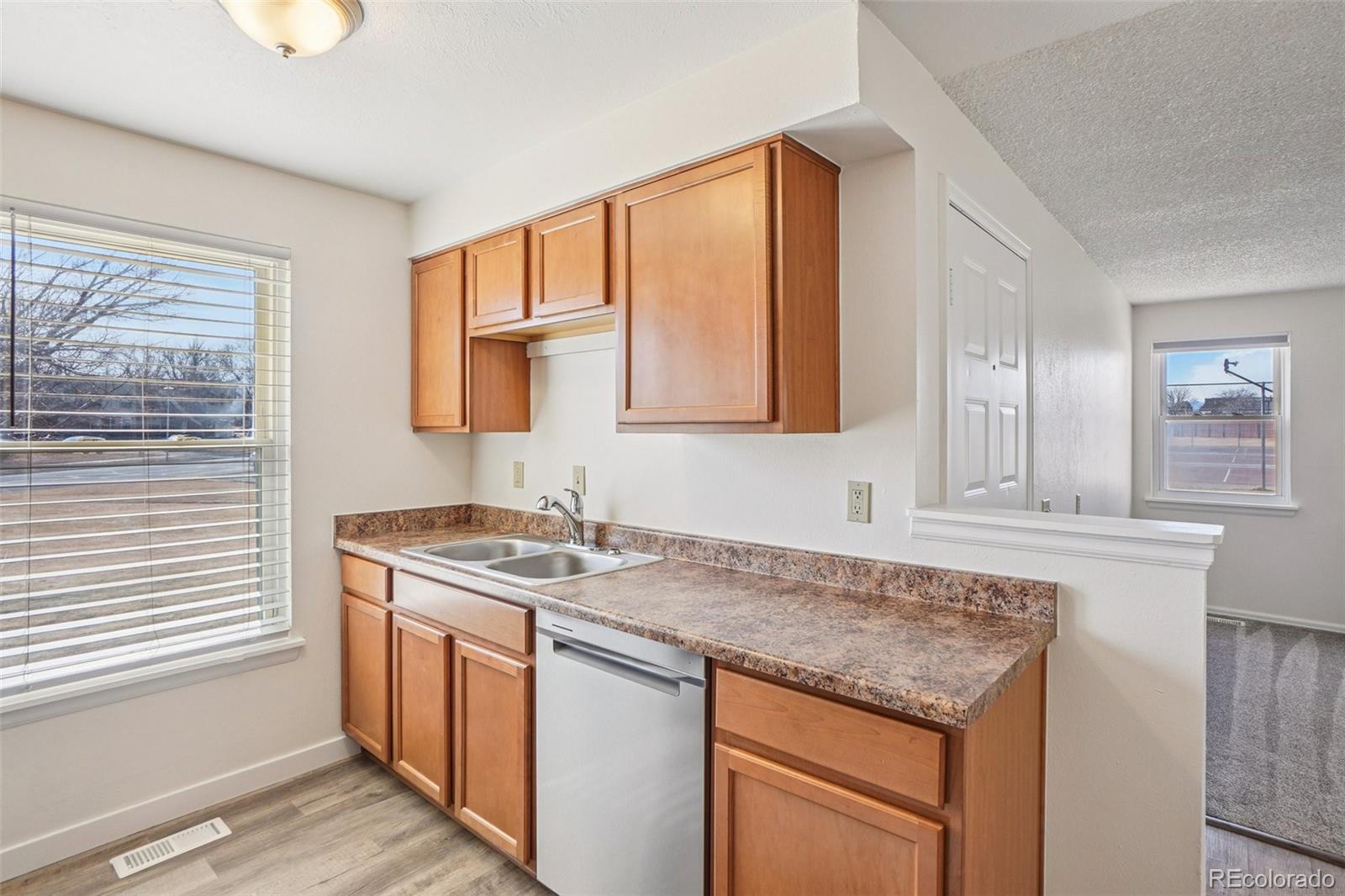 MLS Image #9 for 11961  bellaire street,thornton, Colorado