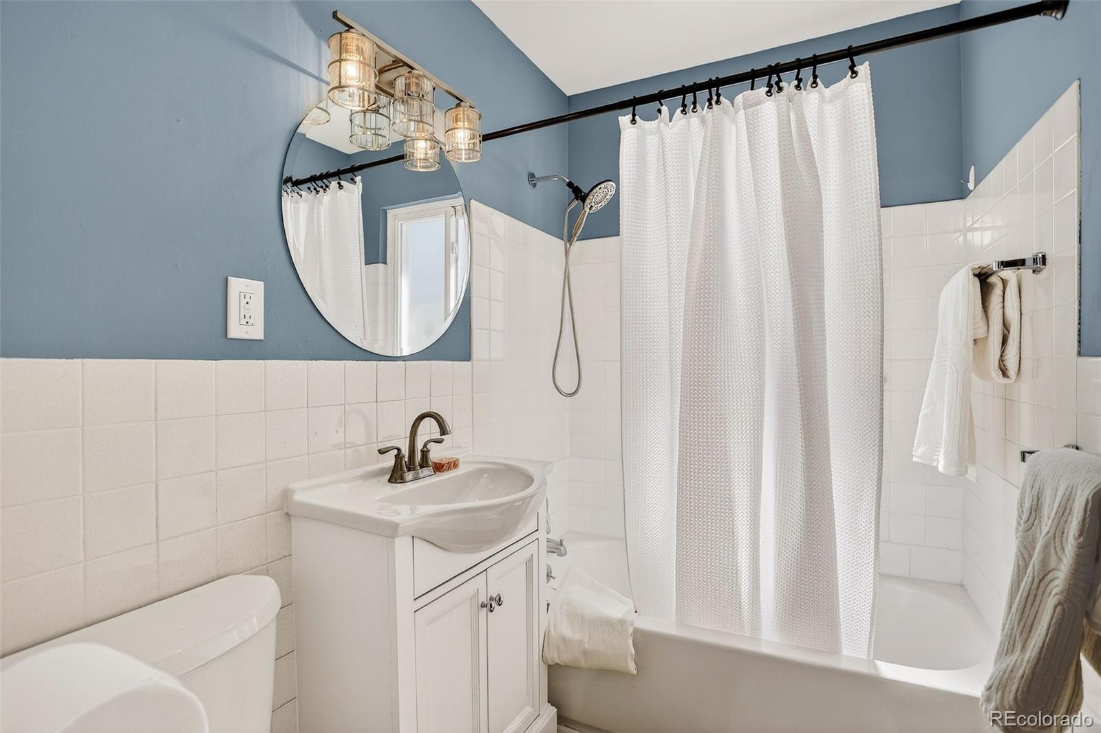 MLS Image #11 for 5456 e atlantic place,denver, Colorado