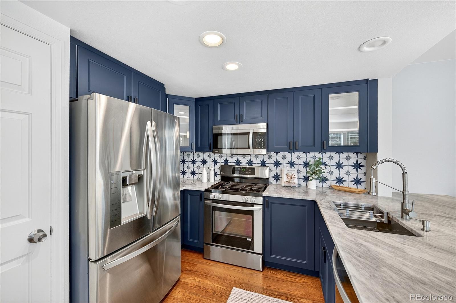 MLS Image #18 for 8269 s gaylord circle,centennial, Colorado