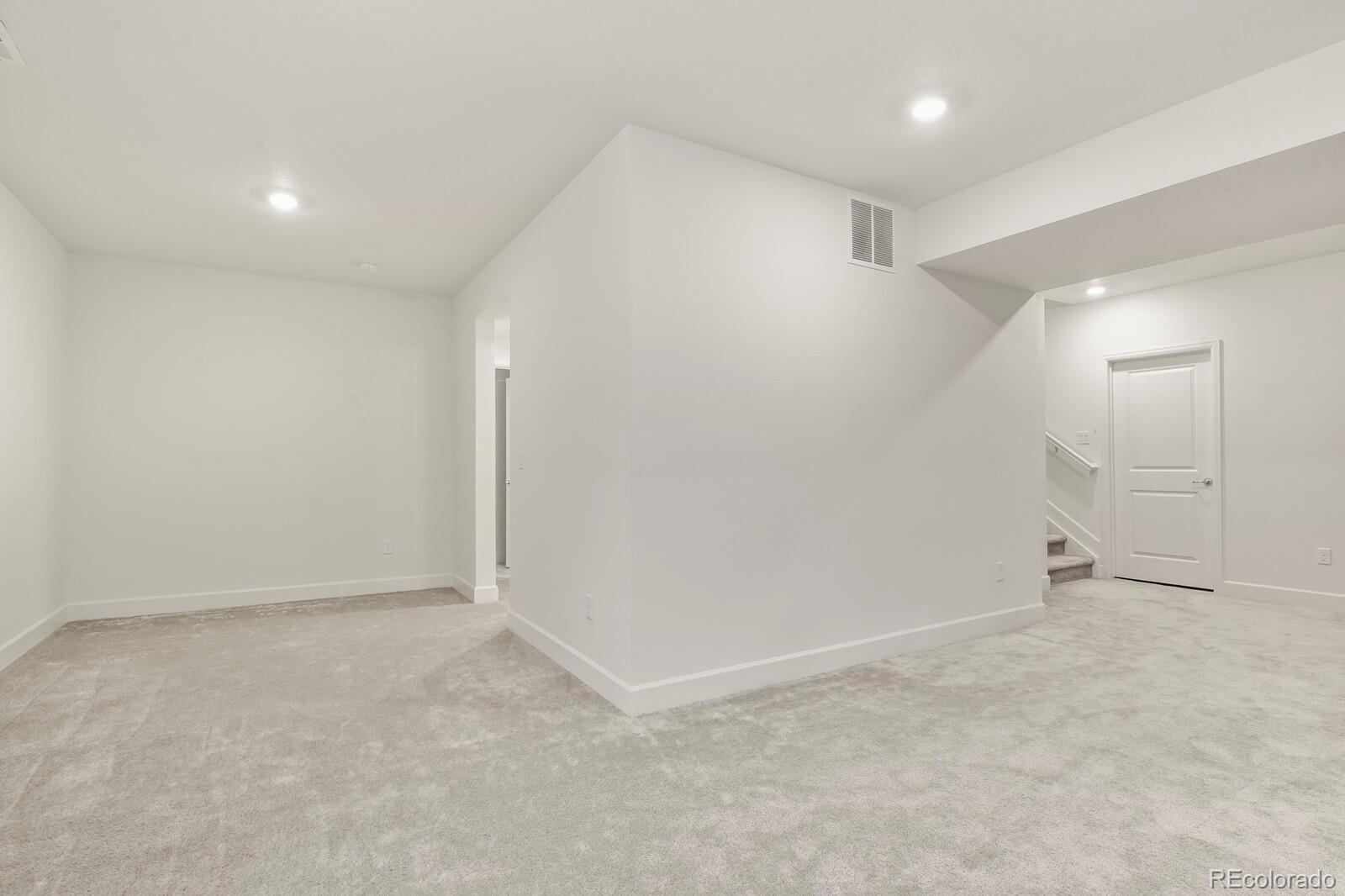 MLS Image #31 for 9980  victor street,commerce city, Colorado