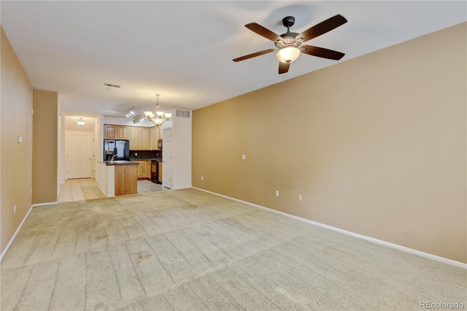 MLS Image #8 for 9633 e 5th avenue 102,denver, Colorado