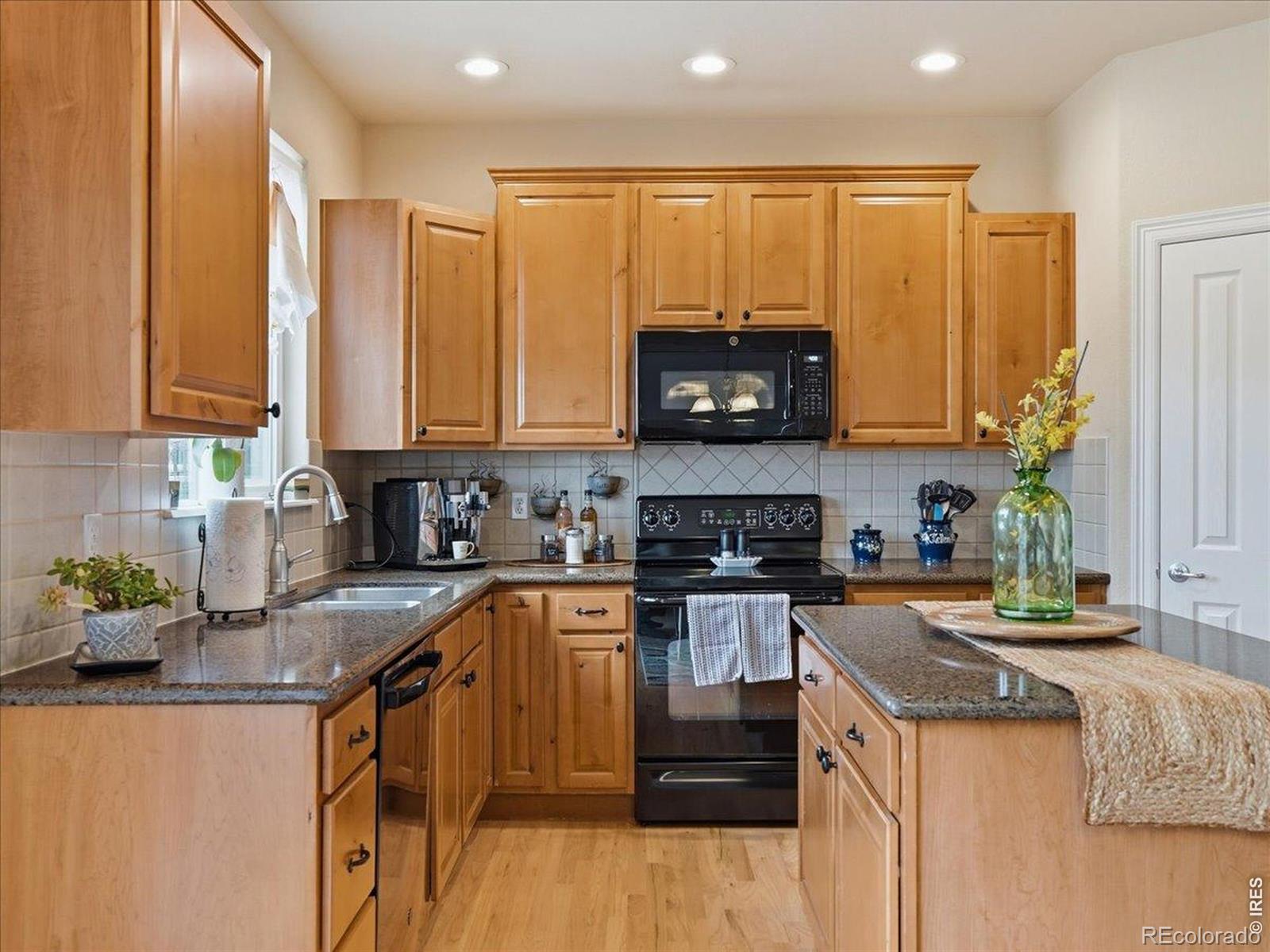 MLS Image #19 for 16821  roberts street,mead, Colorado