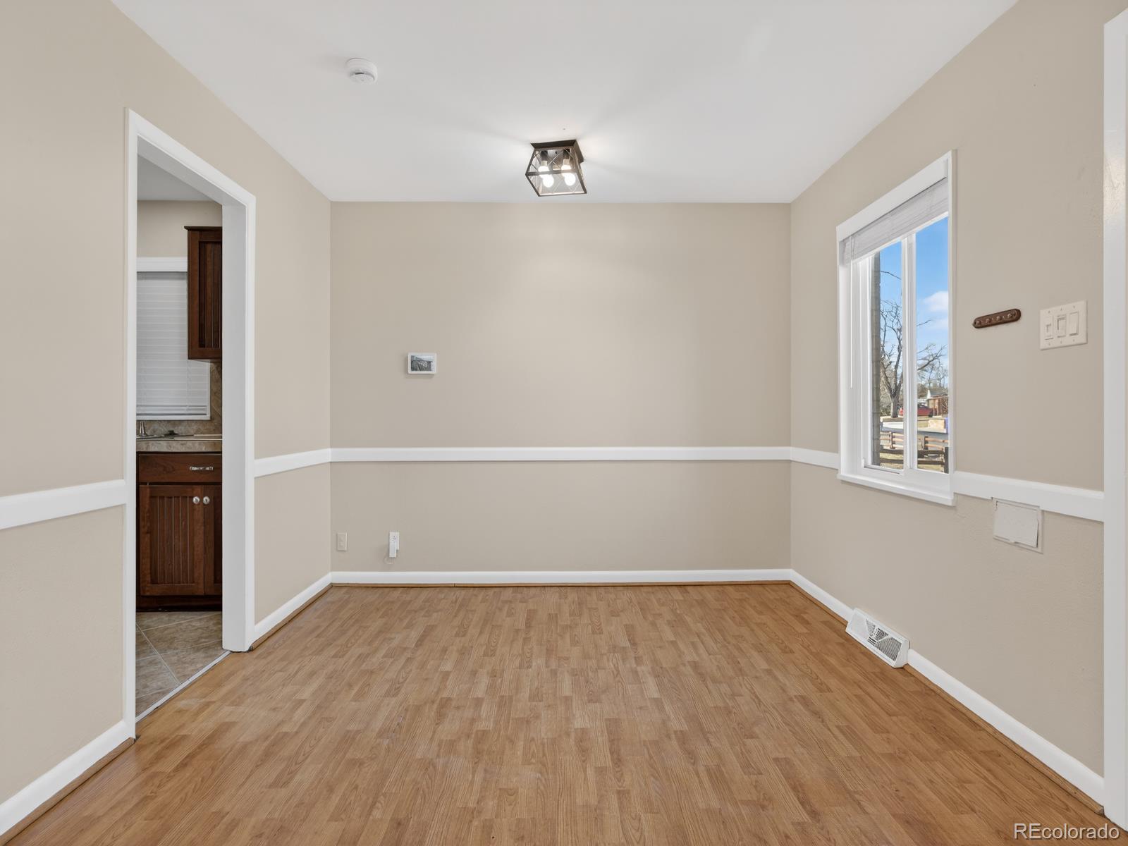 MLS Image #10 for 950  jamaica street,aurora, Colorado