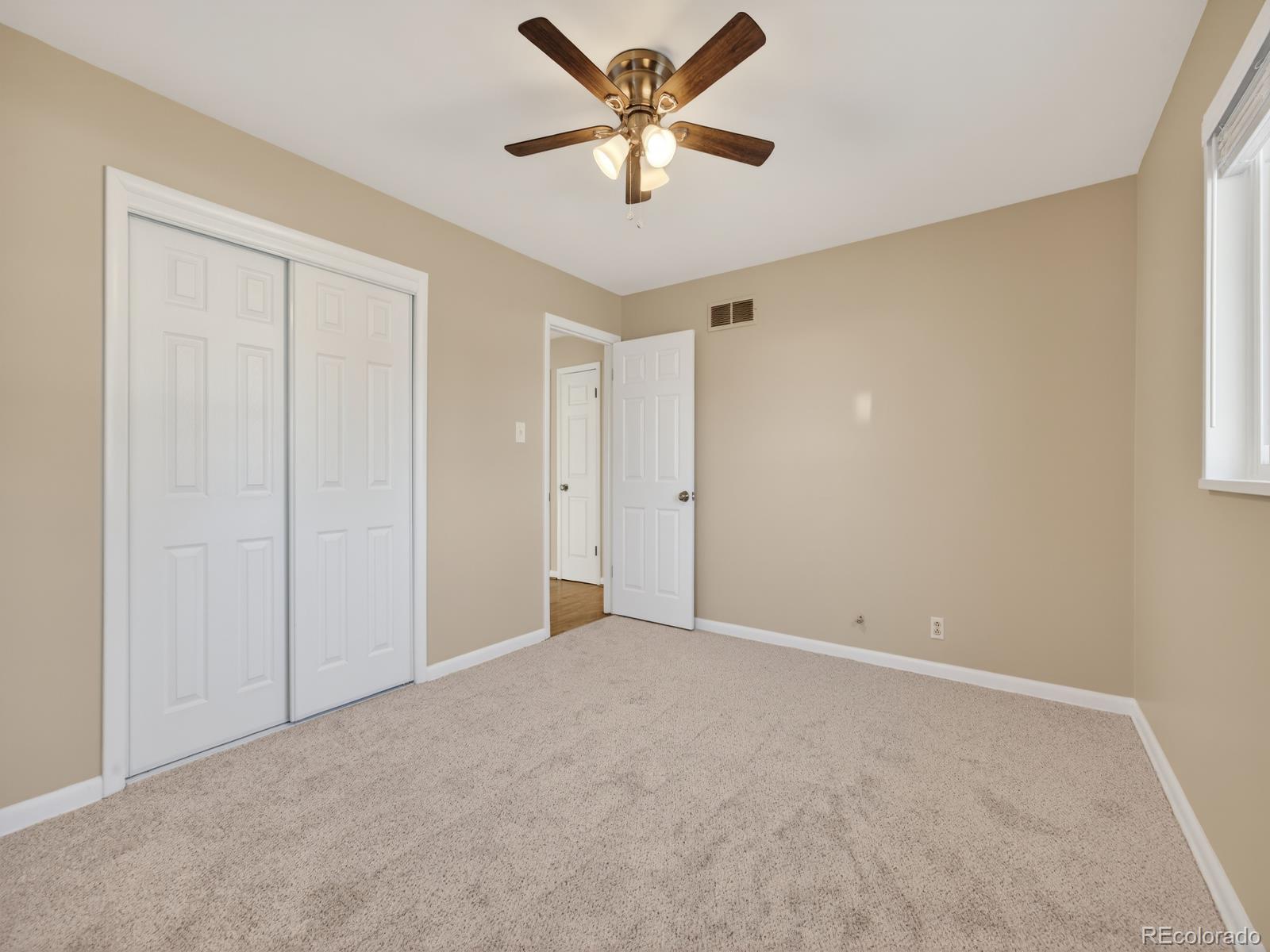 MLS Image #12 for 950  jamaica street,aurora, Colorado