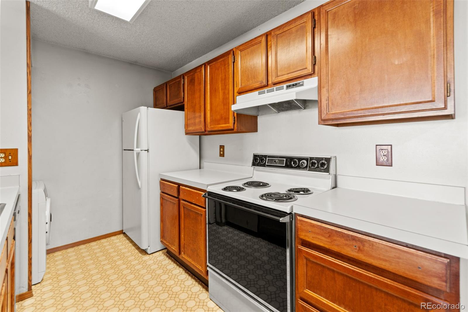 MLS Image #18 for 10213 w 80th drive,arvada, Colorado