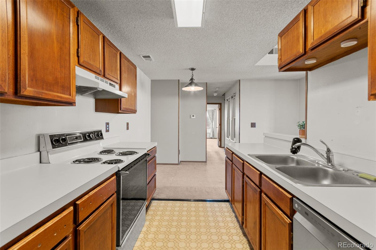 MLS Image #22 for 10213 w 80th drive,arvada, Colorado