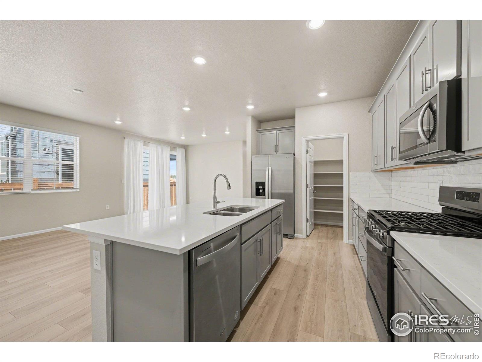 MLS Image #10 for 359  remuda road,berthoud, Colorado
