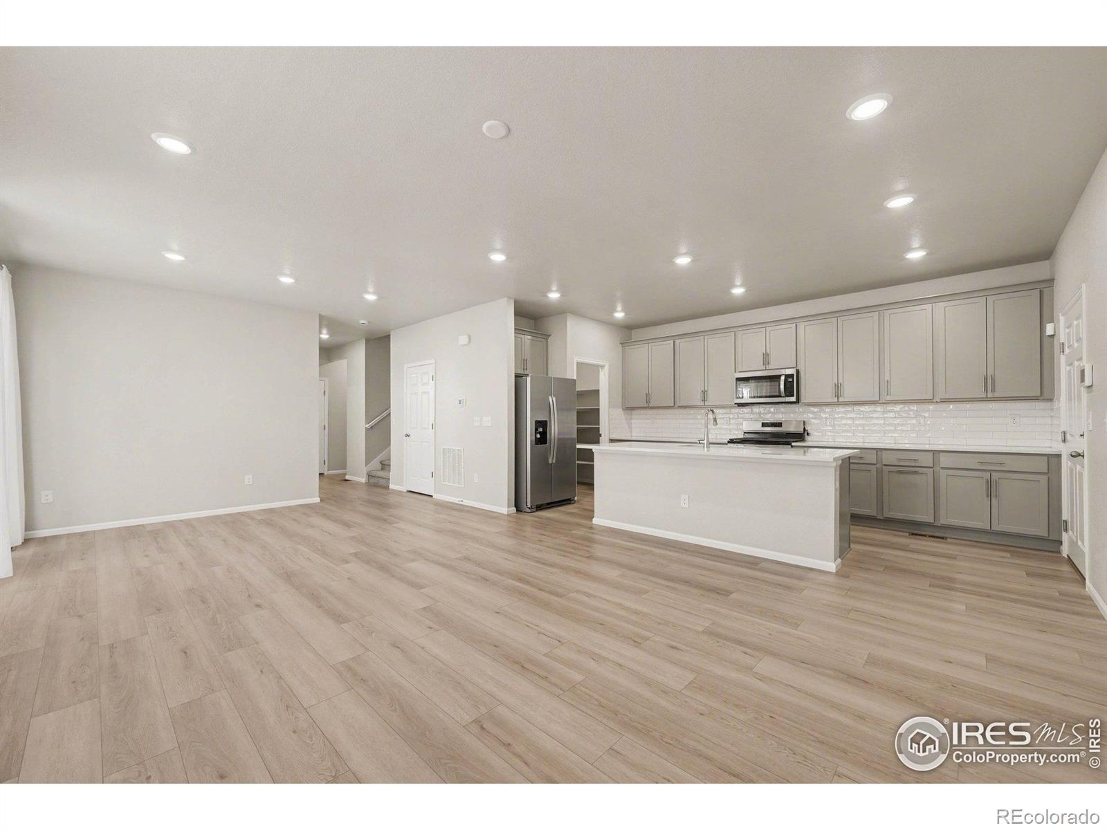 MLS Image #7 for 359  remuda road,berthoud, Colorado
