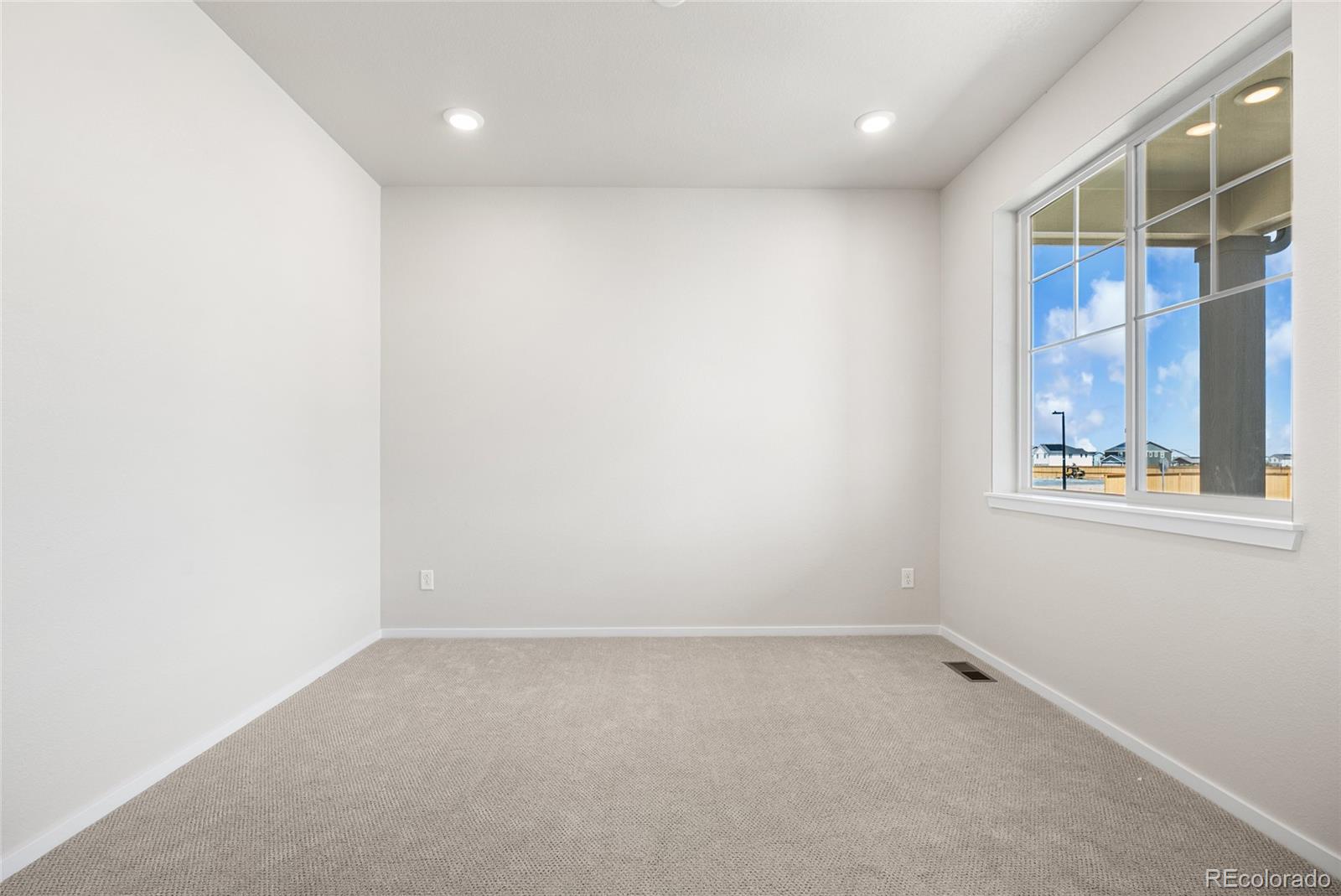 MLS Image #15 for 2737  mosker street,strasburg, Colorado