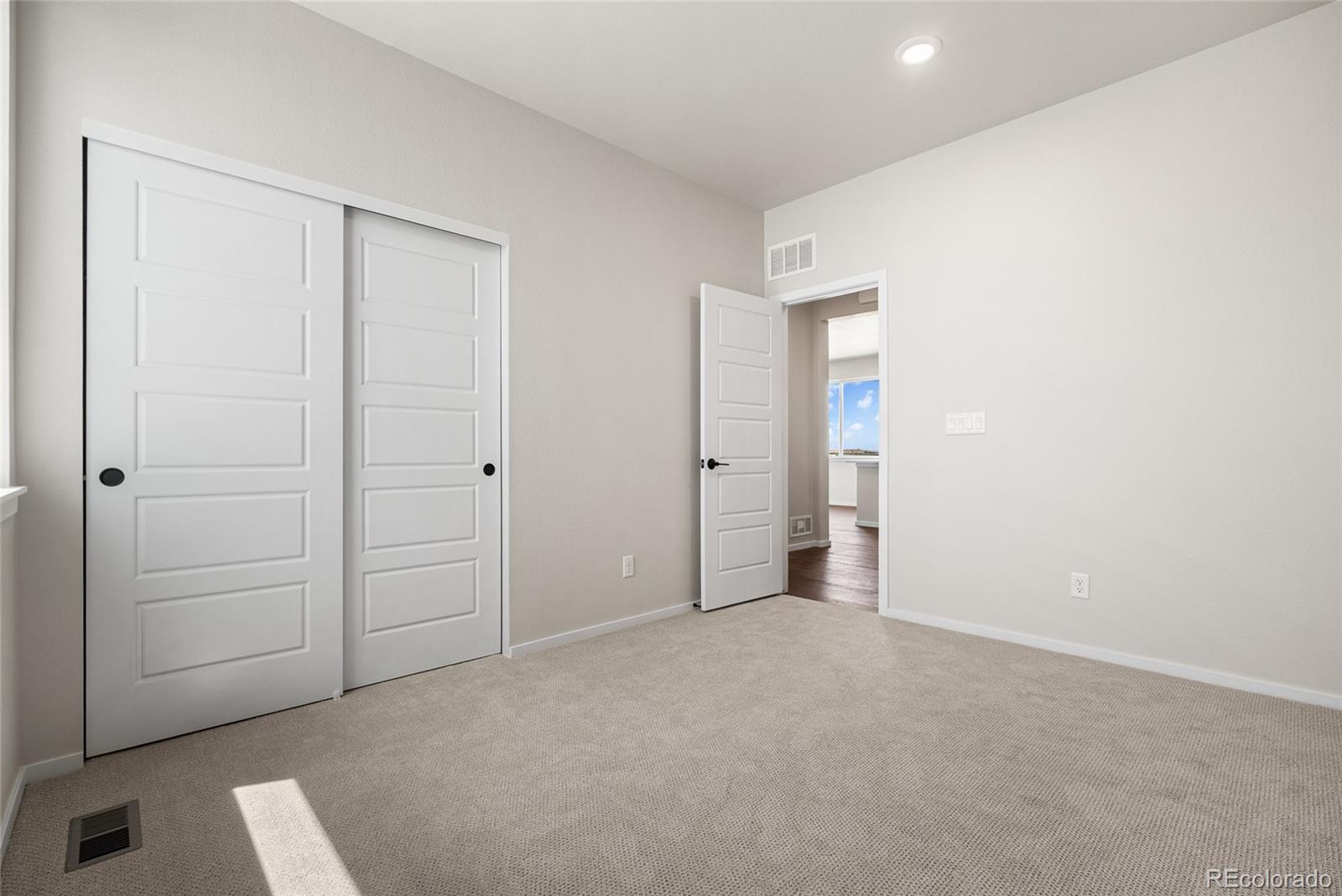 MLS Image #8 for 2737  mosker street,strasburg, Colorado