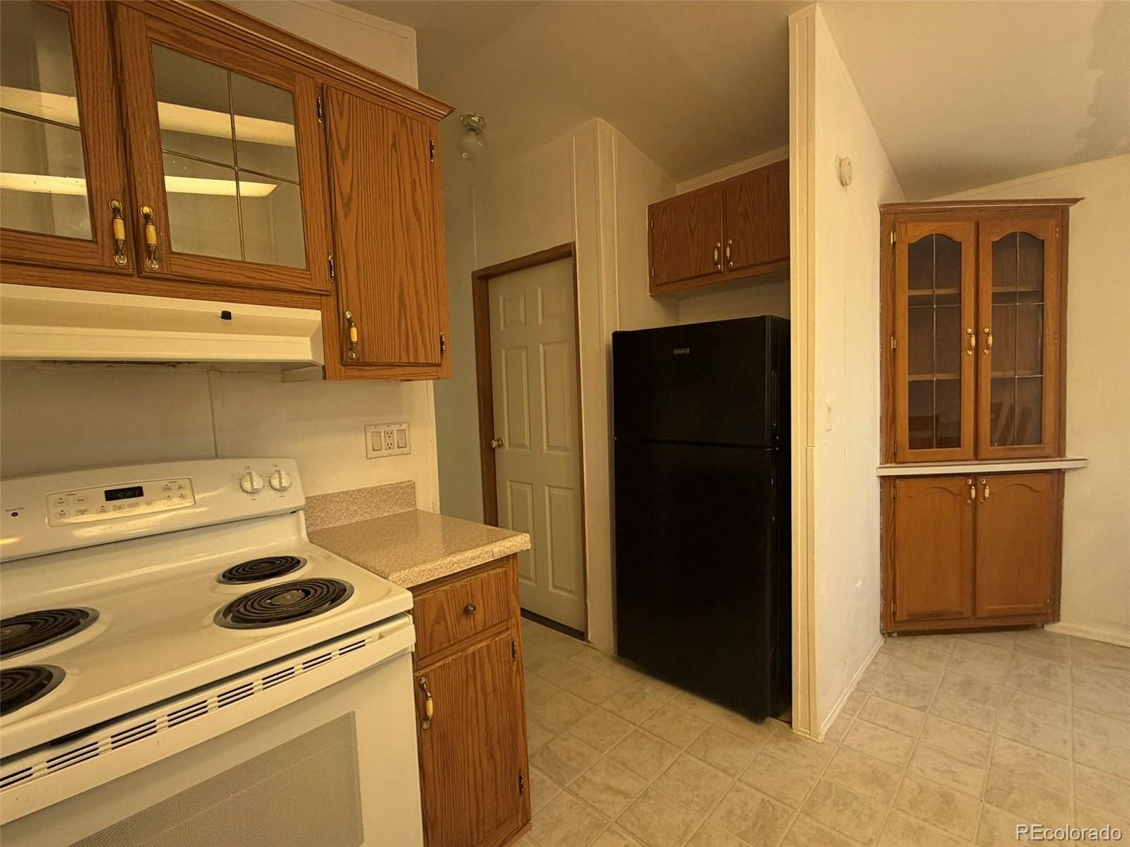 MLS Image #3 for 905 1/2  salazar street,san luis, Colorado