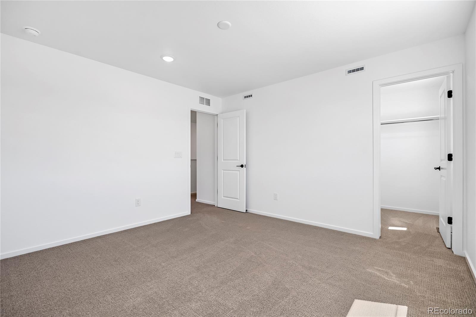 MLS Image #18 for 6911  utica avenue,longmont, Colorado