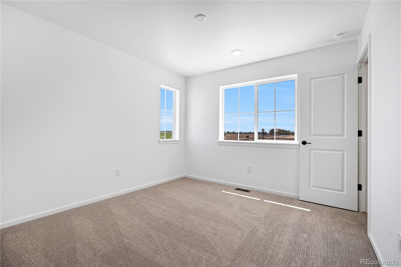 MLS Image #23 for 6911  utica avenue,longmont, Colorado