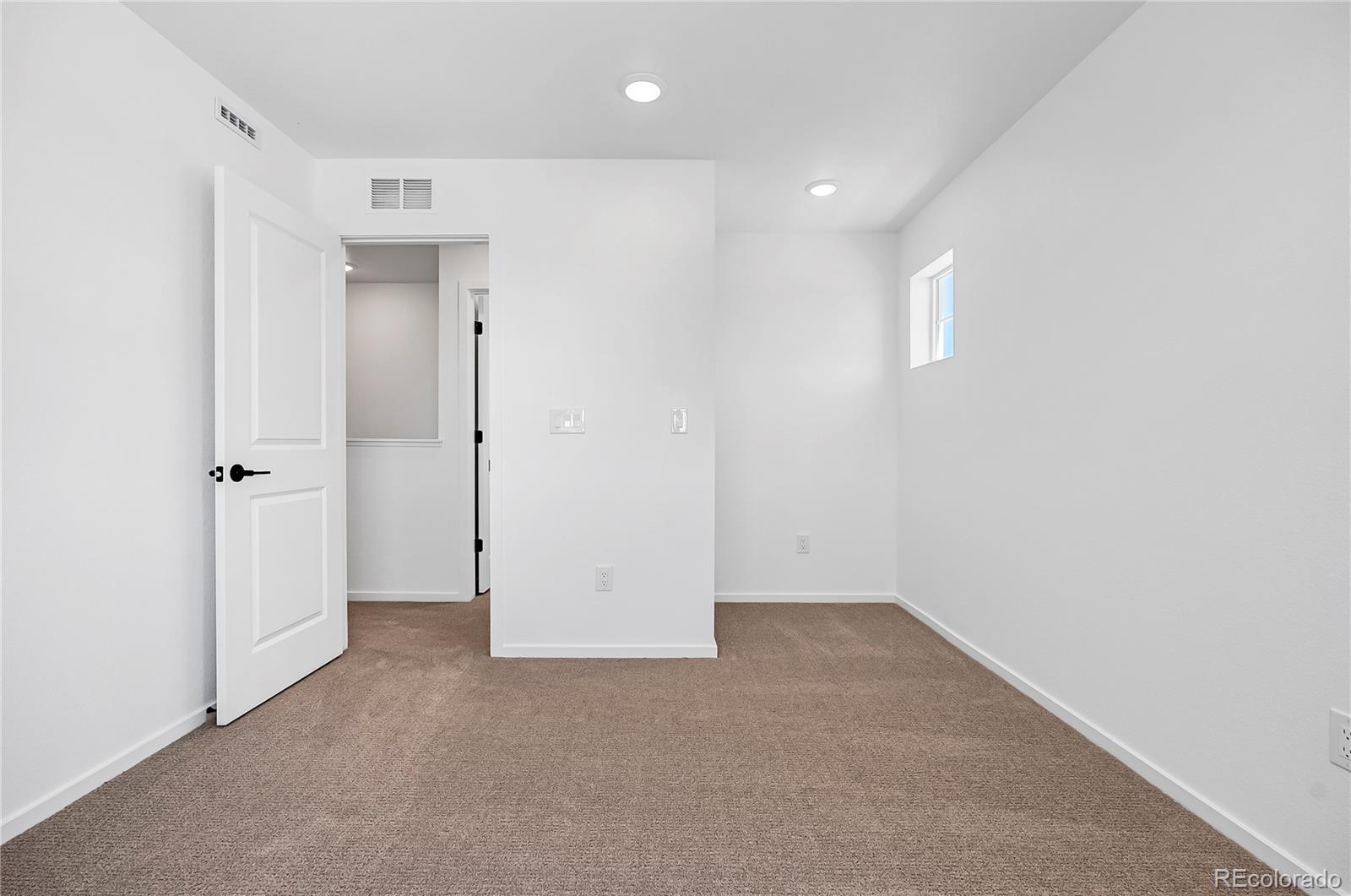 MLS Image #24 for 6911  utica avenue,longmont, Colorado