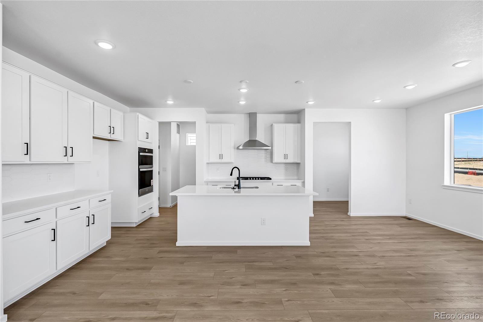 MLS Image #5 for 6911  utica avenue,longmont, Colorado