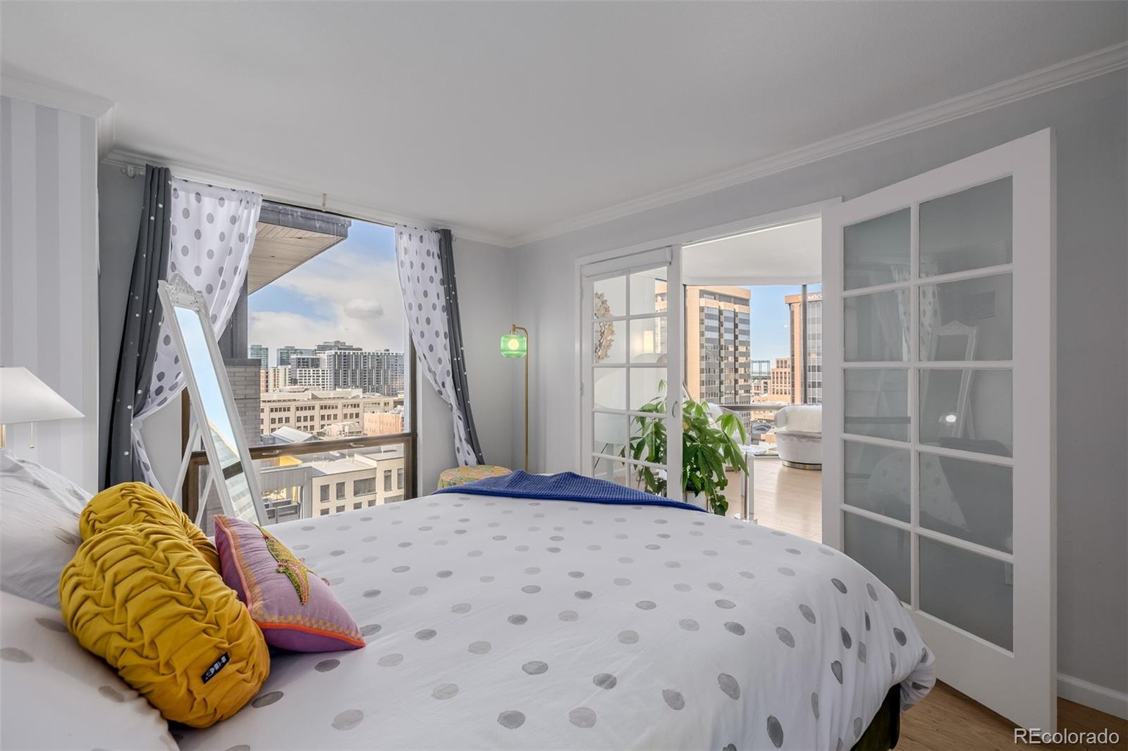 MLS Image #15 for 1625  larimer street 1207,denver, Colorado