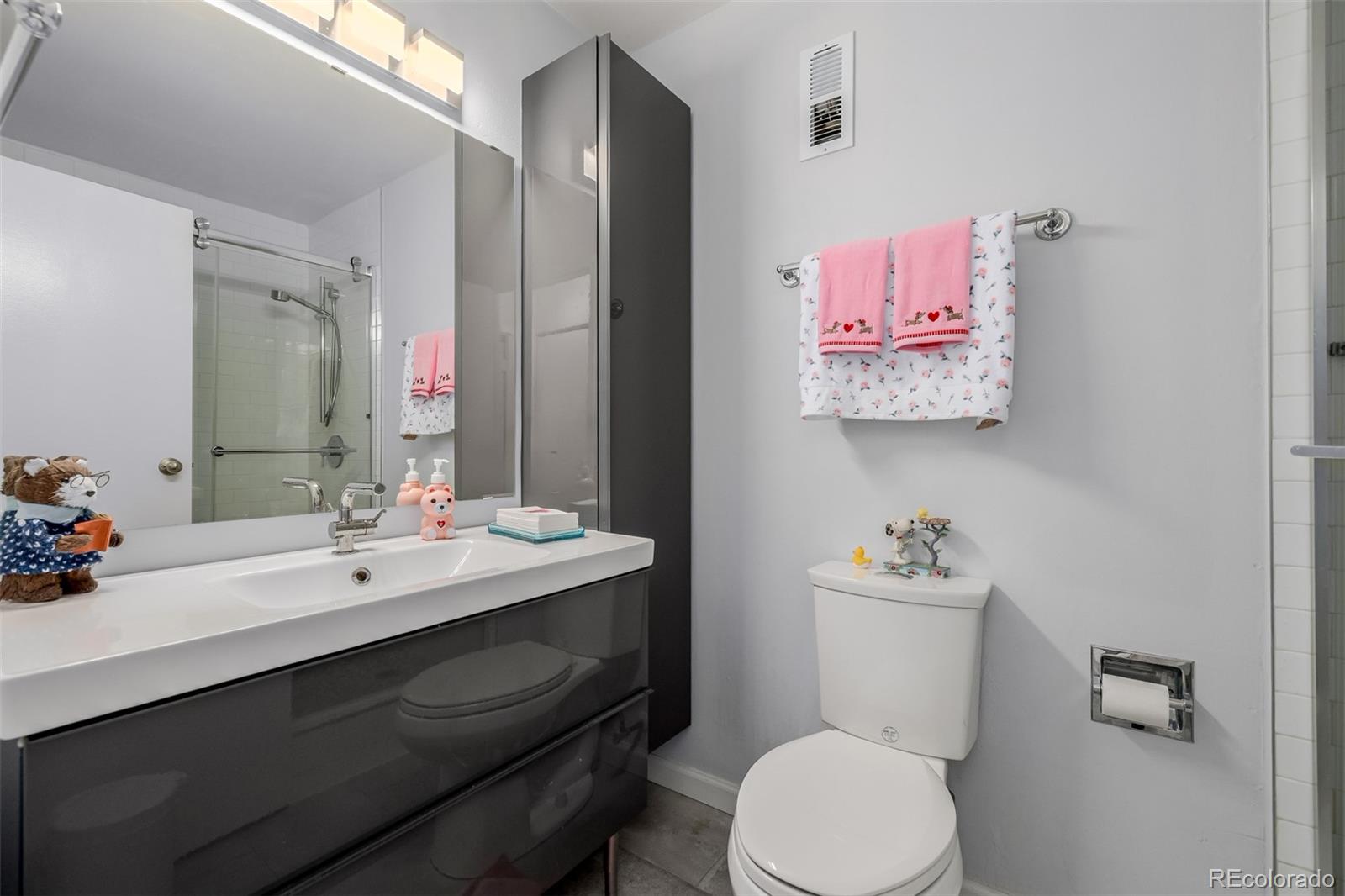 MLS Image #18 for 1625  larimer street 1207,denver, Colorado