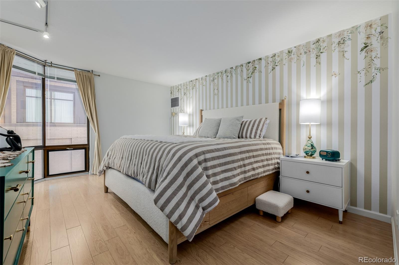 MLS Image #22 for 1625  larimer street 1207,denver, Colorado