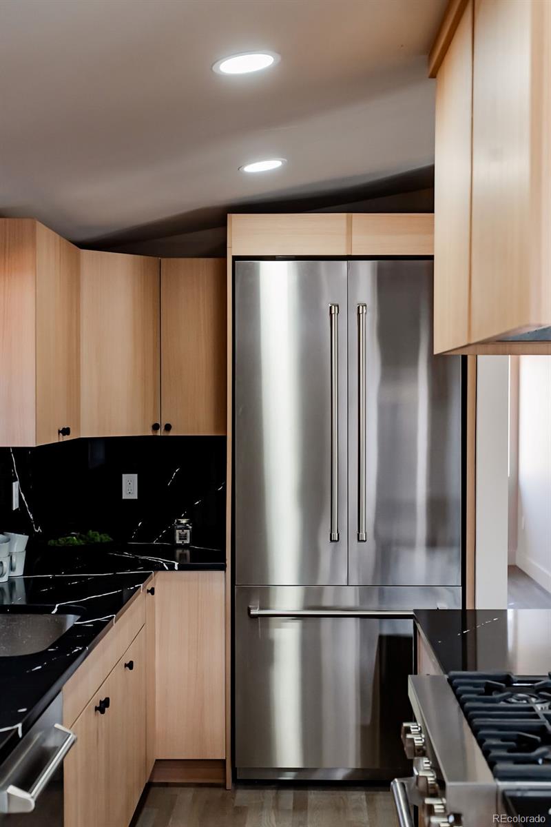 MLS Image #12 for 2440 s meade street,denver, Colorado