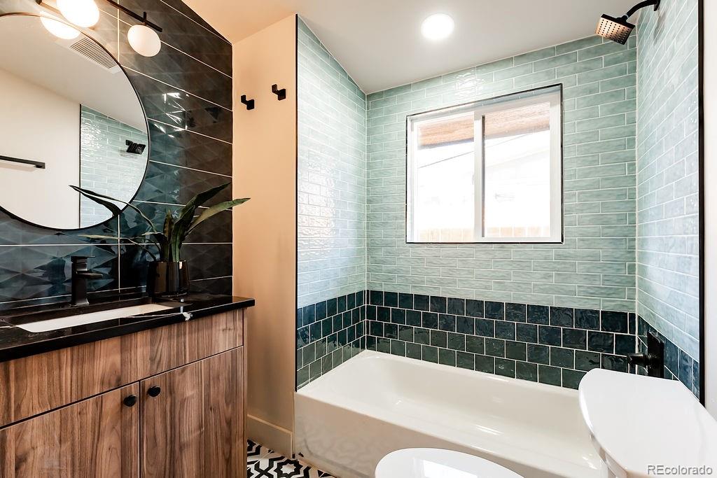 MLS Image #32 for 2440 s meade street,denver, Colorado