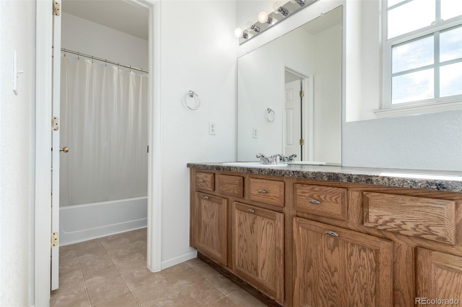 MLS Image #16 for 7621 e 26th avenue,denver, Colorado