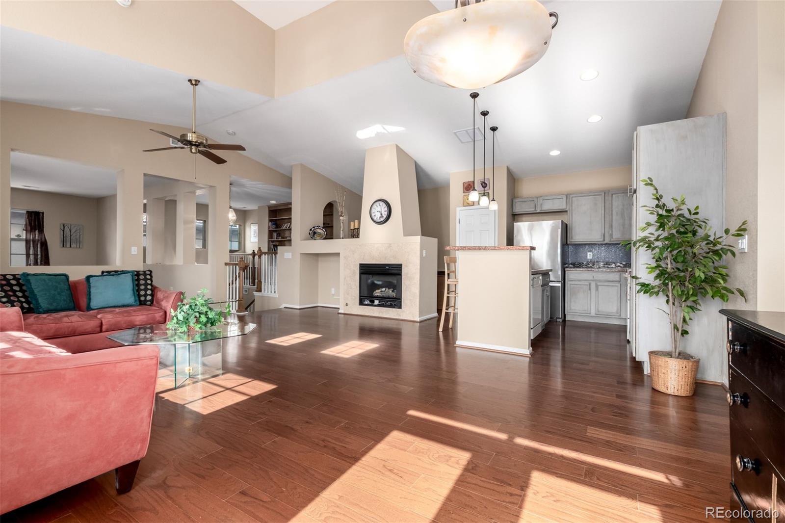 MLS Image #4 for 7621 e 26th avenue,denver, Colorado