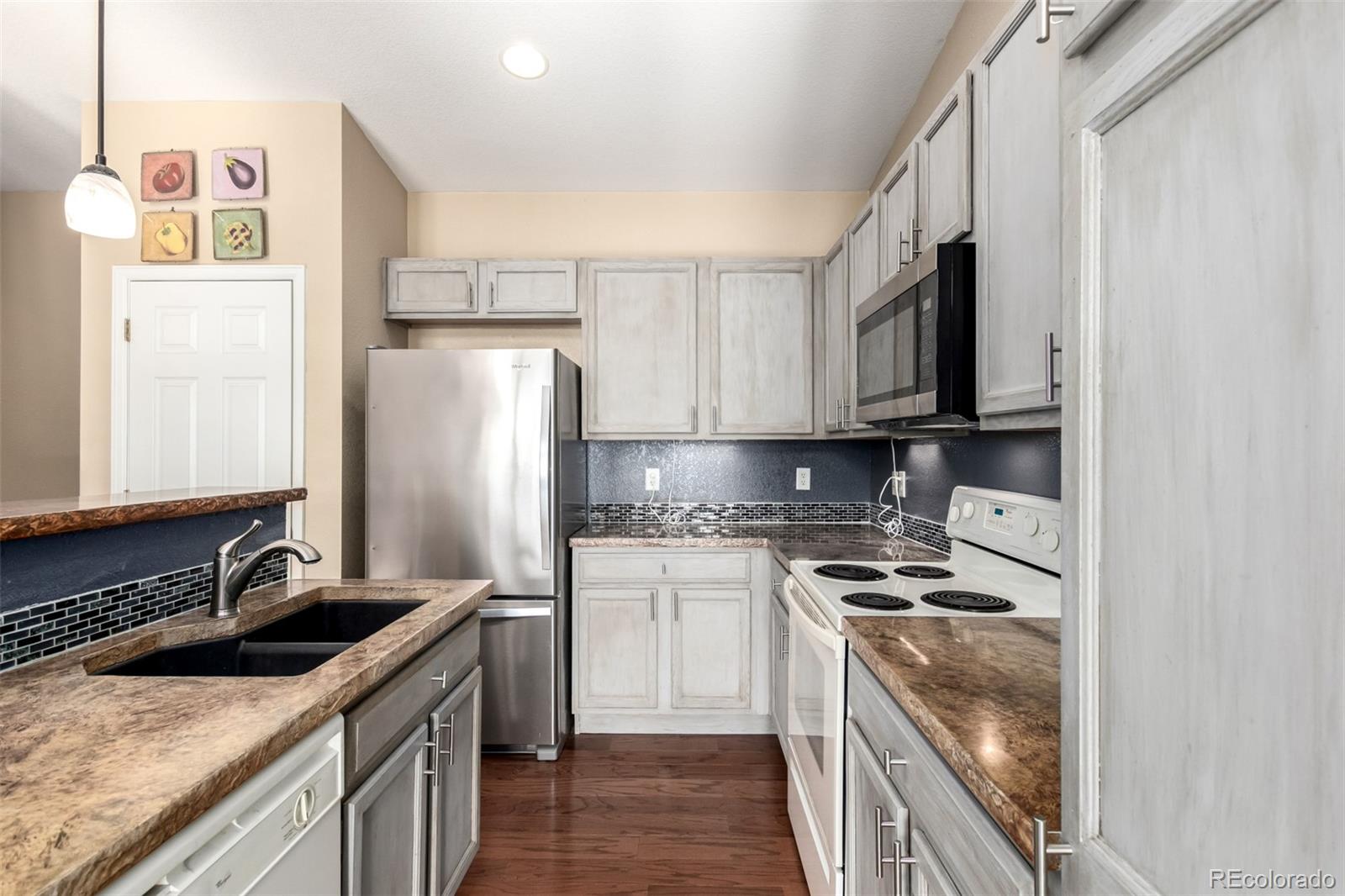 MLS Image #8 for 7621 e 26th avenue,denver, Colorado