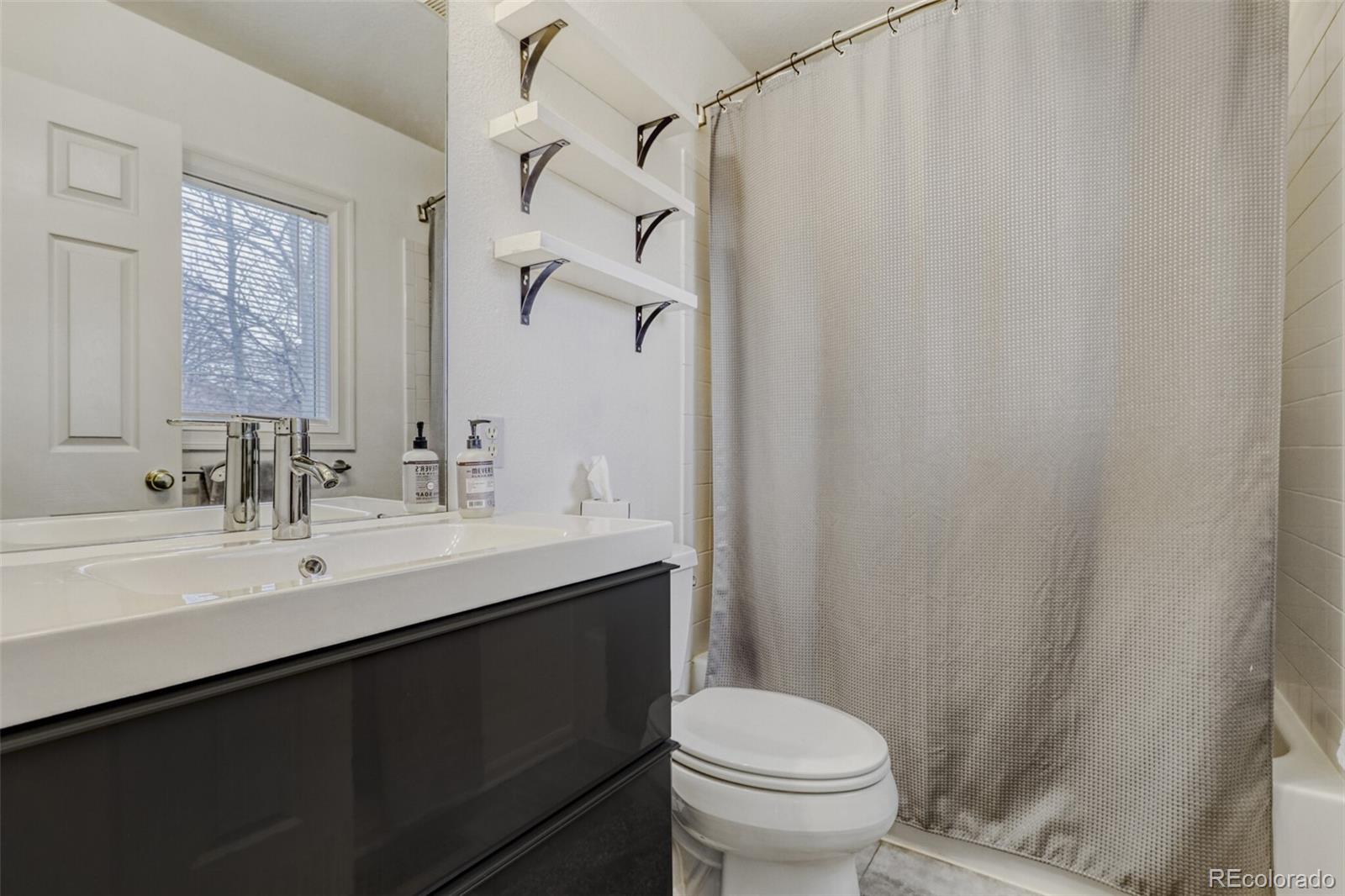 MLS Image #18 for 3708  dexter court,denver, Colorado