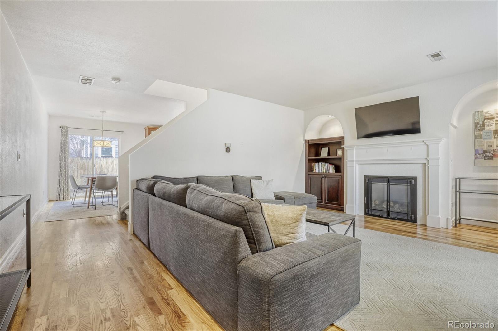 MLS Image #8 for 3708  dexter court,denver, Colorado