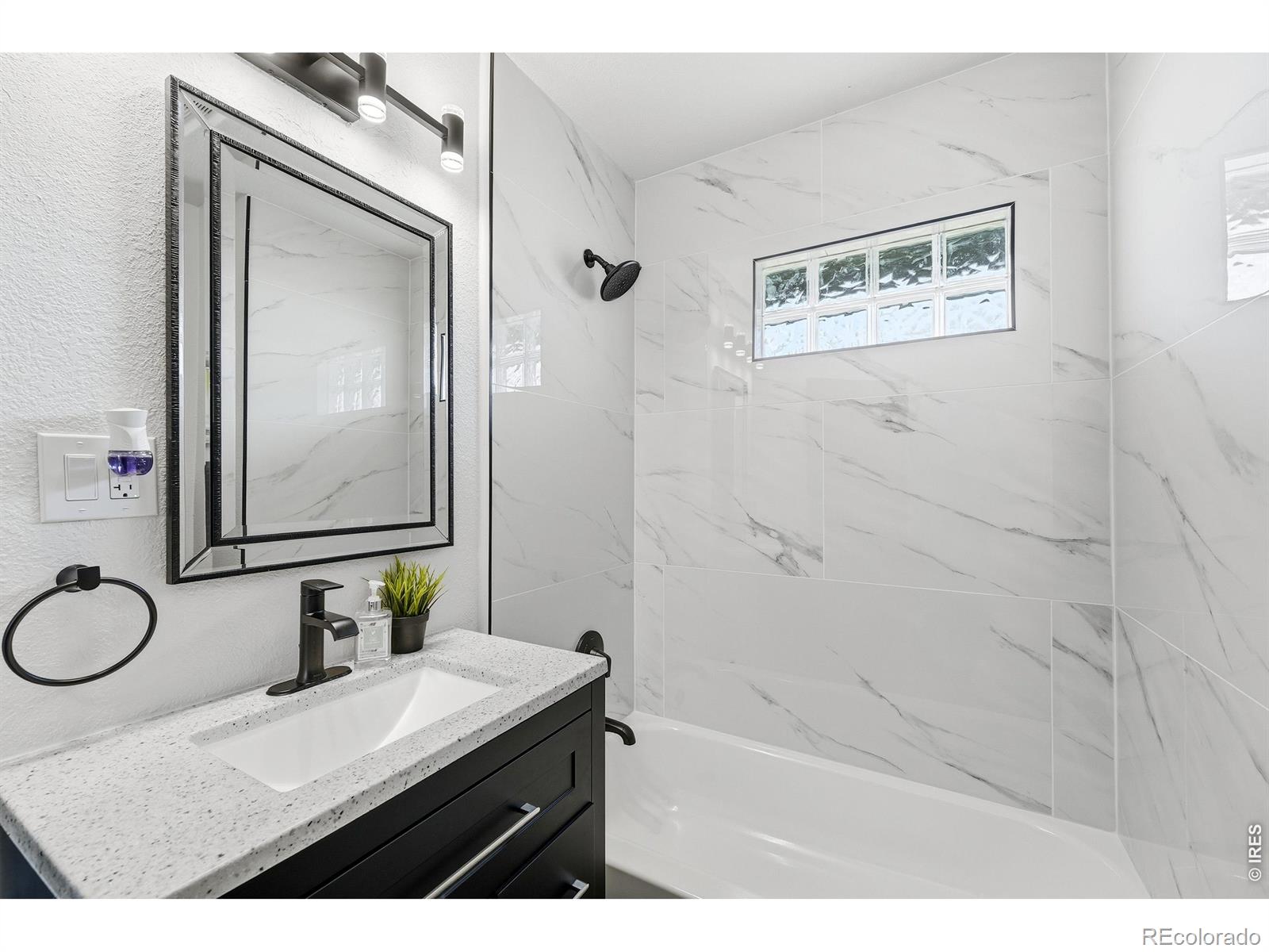 MLS Image #20 for 830  martin street,longmont, Colorado