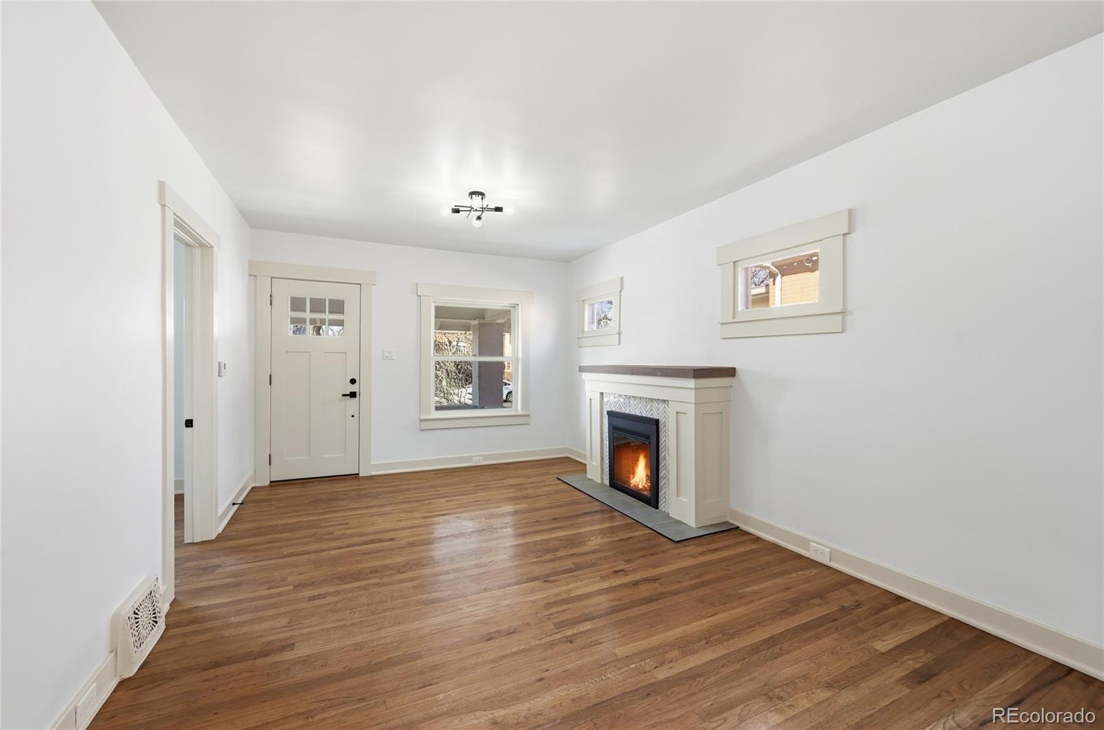 MLS Image #5 for 292 s lafayette street,denver, Colorado