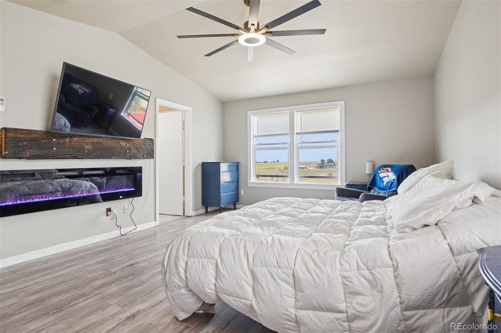 MLS Image #14 for 13611  wrangler way,mead, Colorado