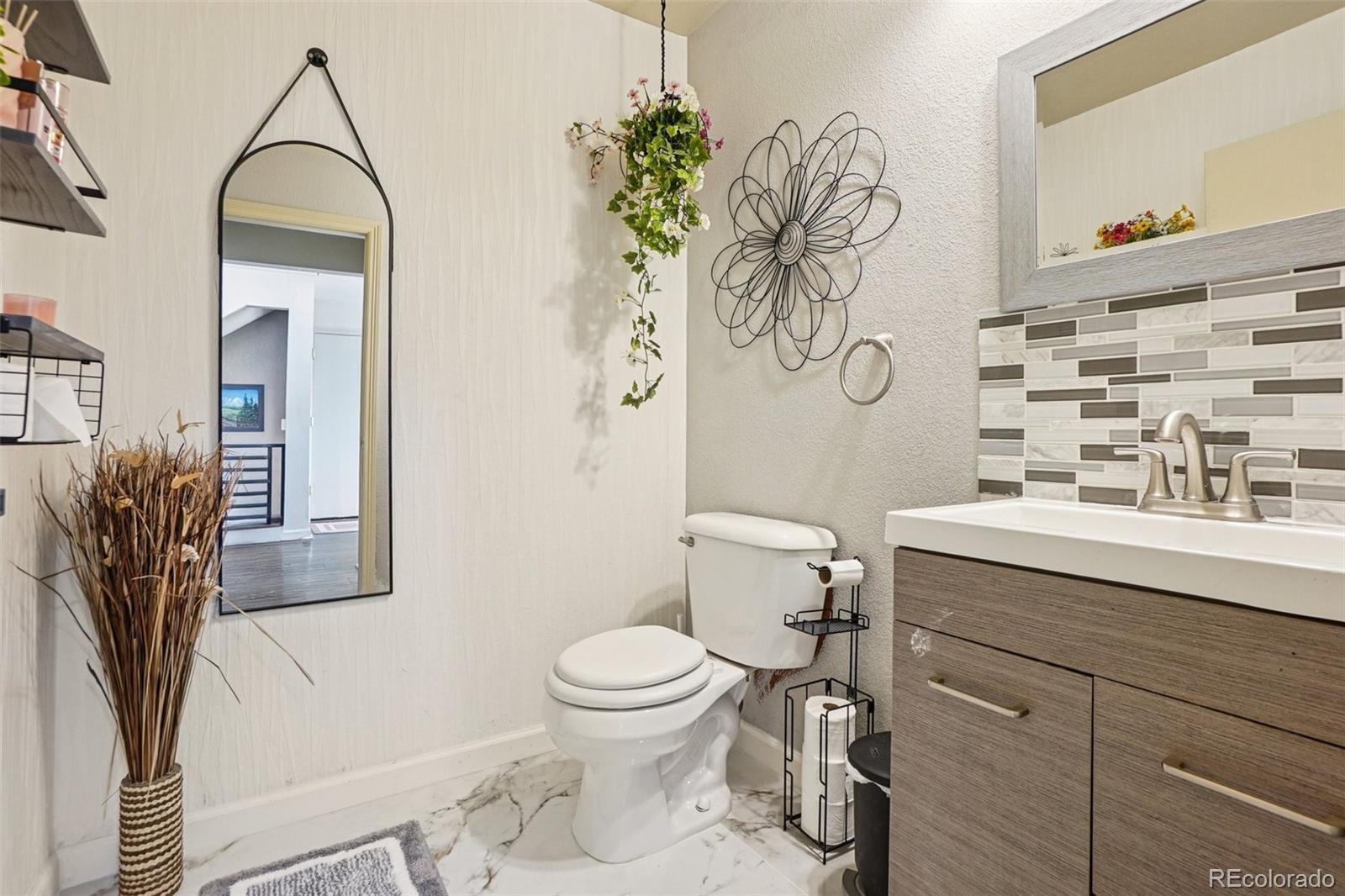 MLS Image #31 for 13611  wrangler way,mead, Colorado