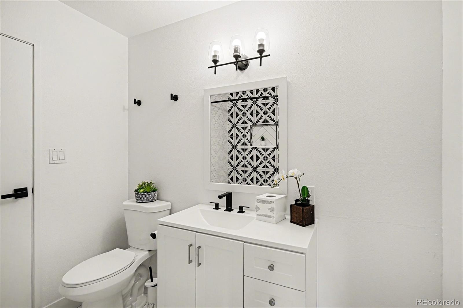 MLS Image #9 for 7755 e quincy avenue,denver, Colorado