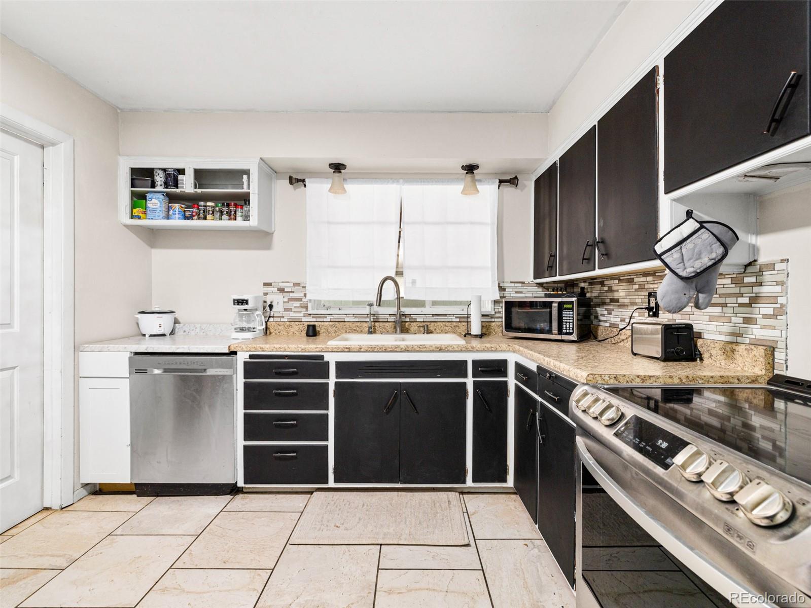 MLS Image #7 for 18  dundee lane,pueblo, Colorado