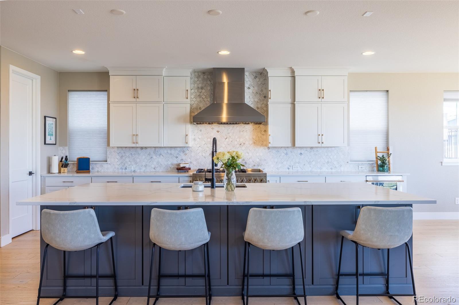 MLS Image #6 for 6955  sunstrand court,castle pines, Colorado