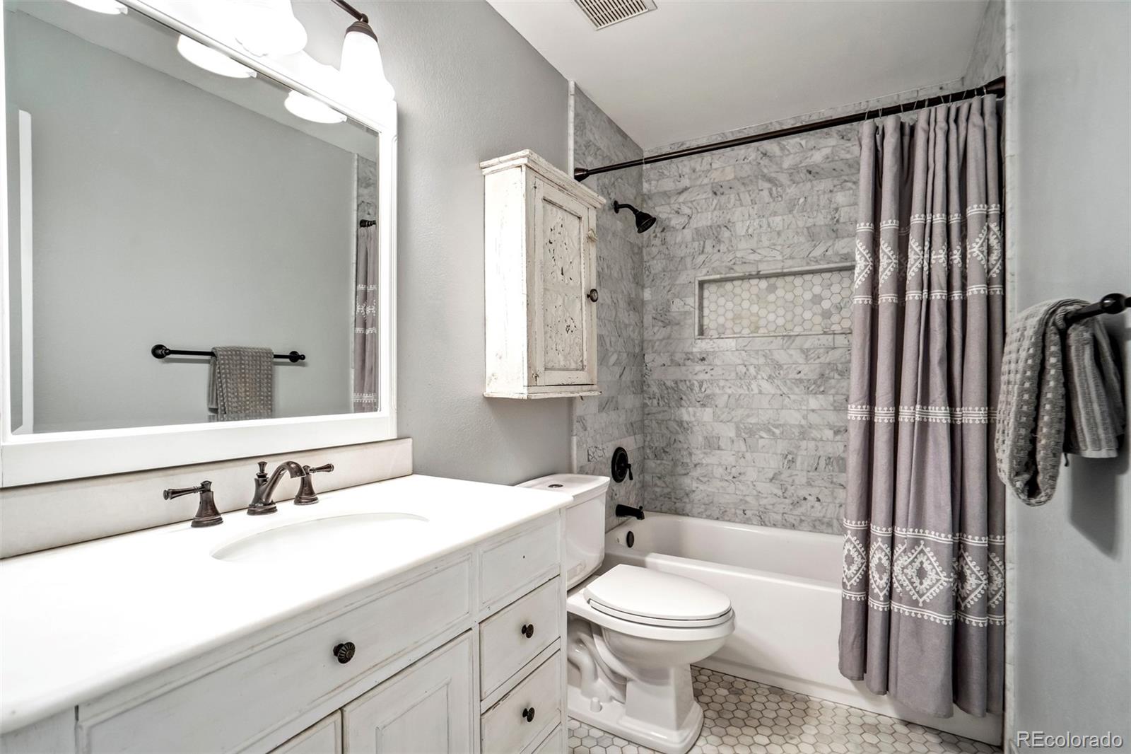 MLS Image #10 for 14525  gleneagle drive,colorado springs, Colorado