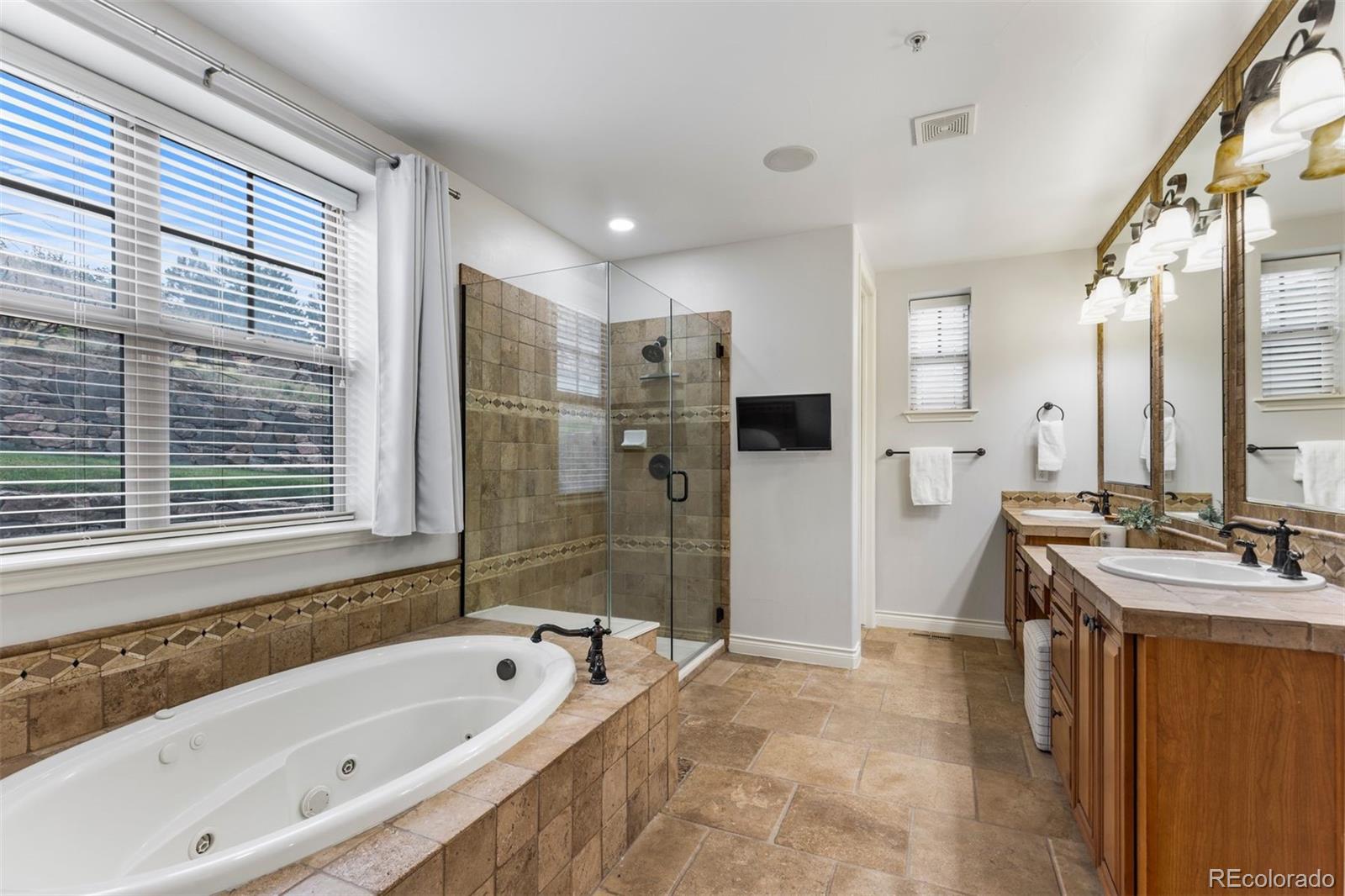 MLS Image #19 for 4364  chateau ridge lane,castle rock, Colorado