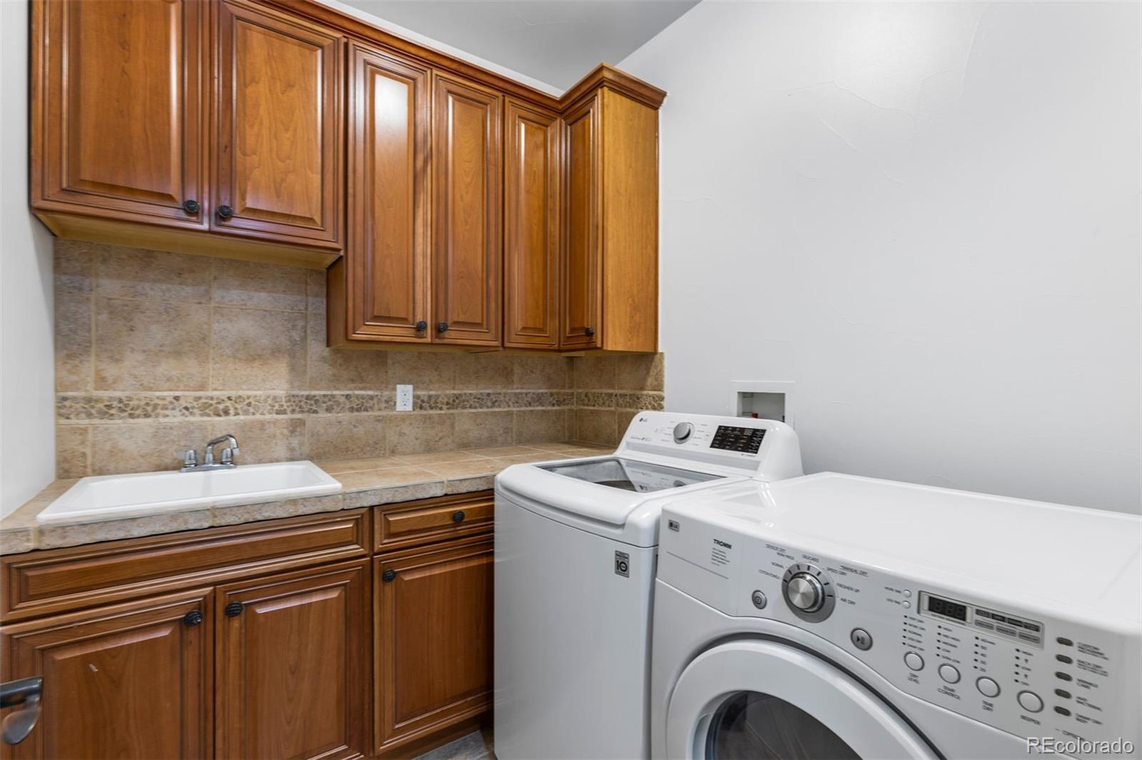 MLS Image #22 for 4364  chateau ridge lane,castle rock, Colorado