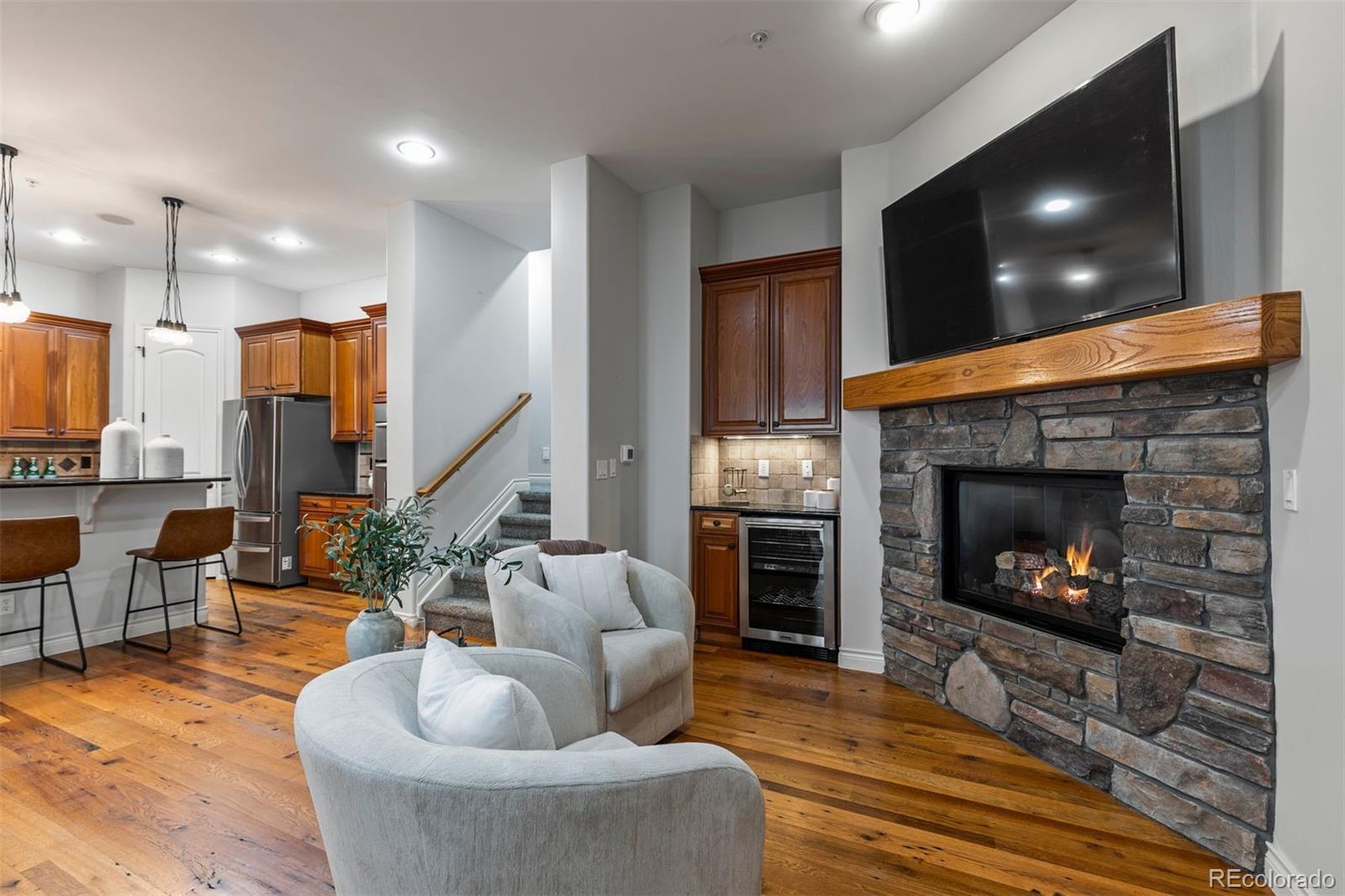 MLS Image #4 for 4364  chateau ridge lane,castle rock, Colorado