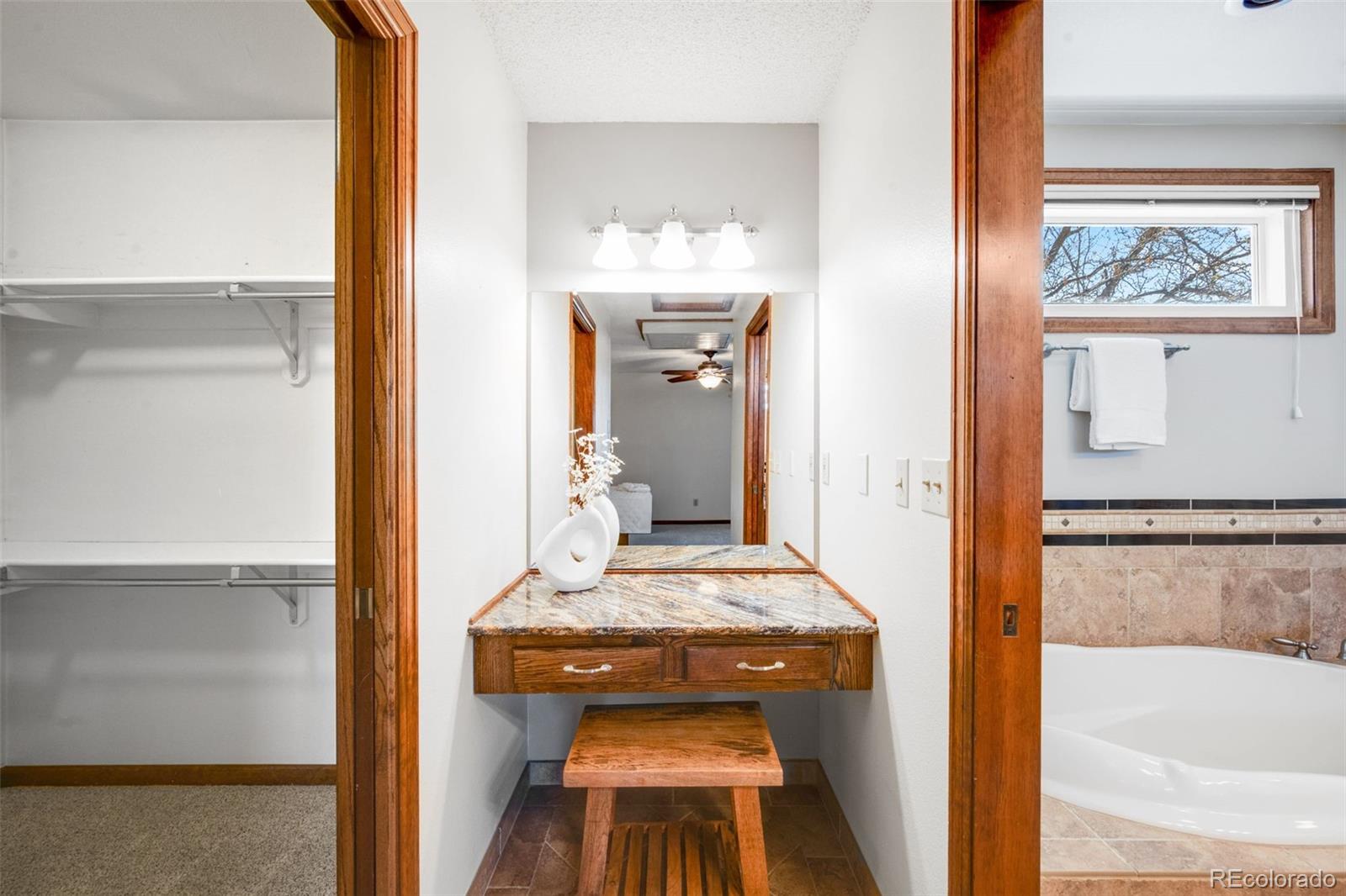 MLS Image #20 for 4641 s perry way,denver, Colorado