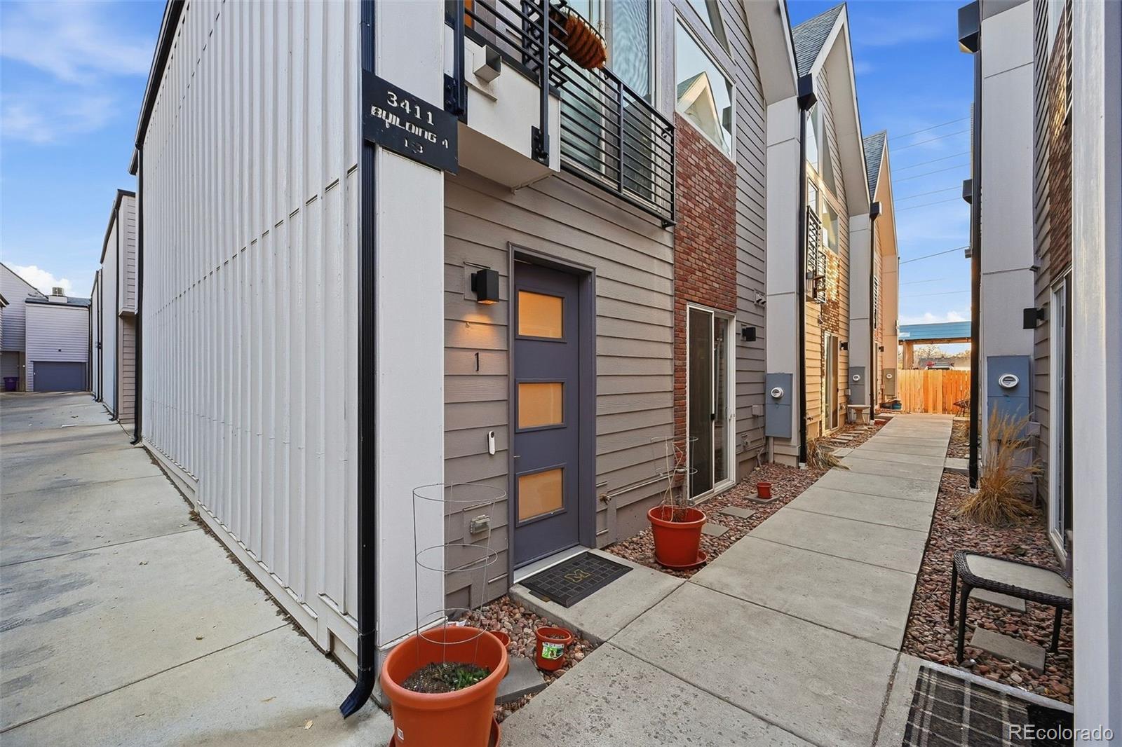MLS Image #2 for 3411 n albion street,denver, Colorado