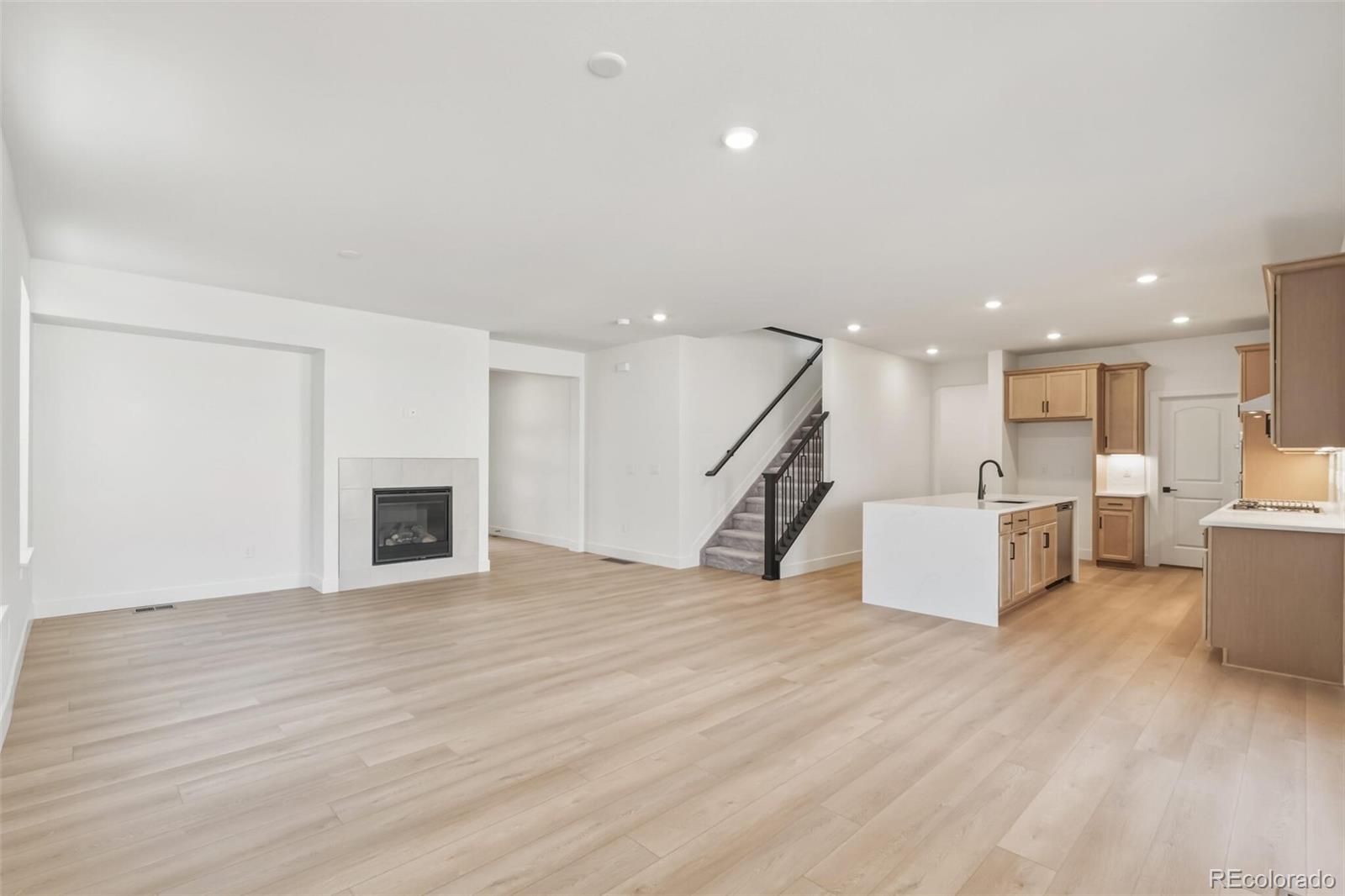 MLS Image #4 for 1597  bloom street,brighton, Colorado