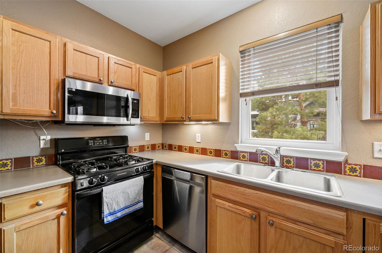 MLS Image #17 for 2237  watersong circle,longmont, Colorado