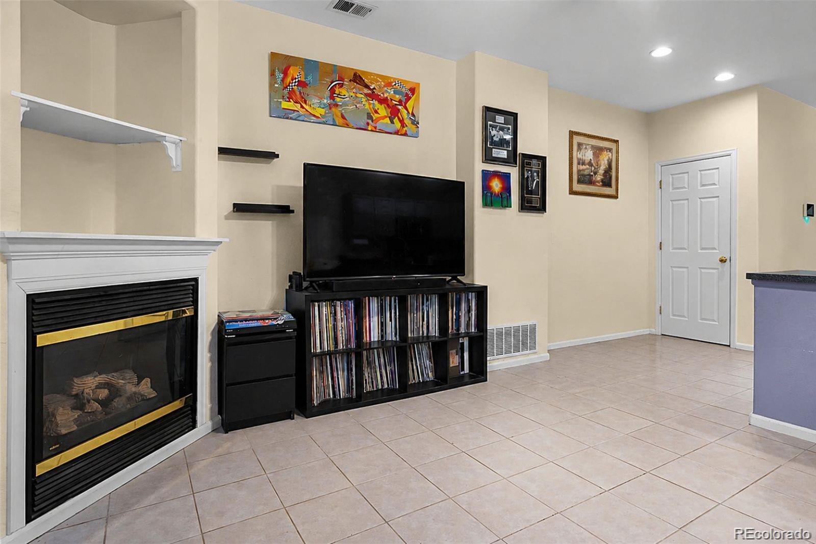 MLS Image #2 for 2143  coronado parkway,denver, Colorado